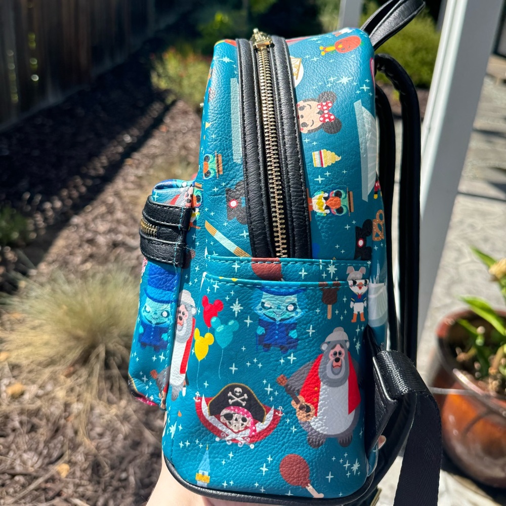 Disneyland Parks Loungefly